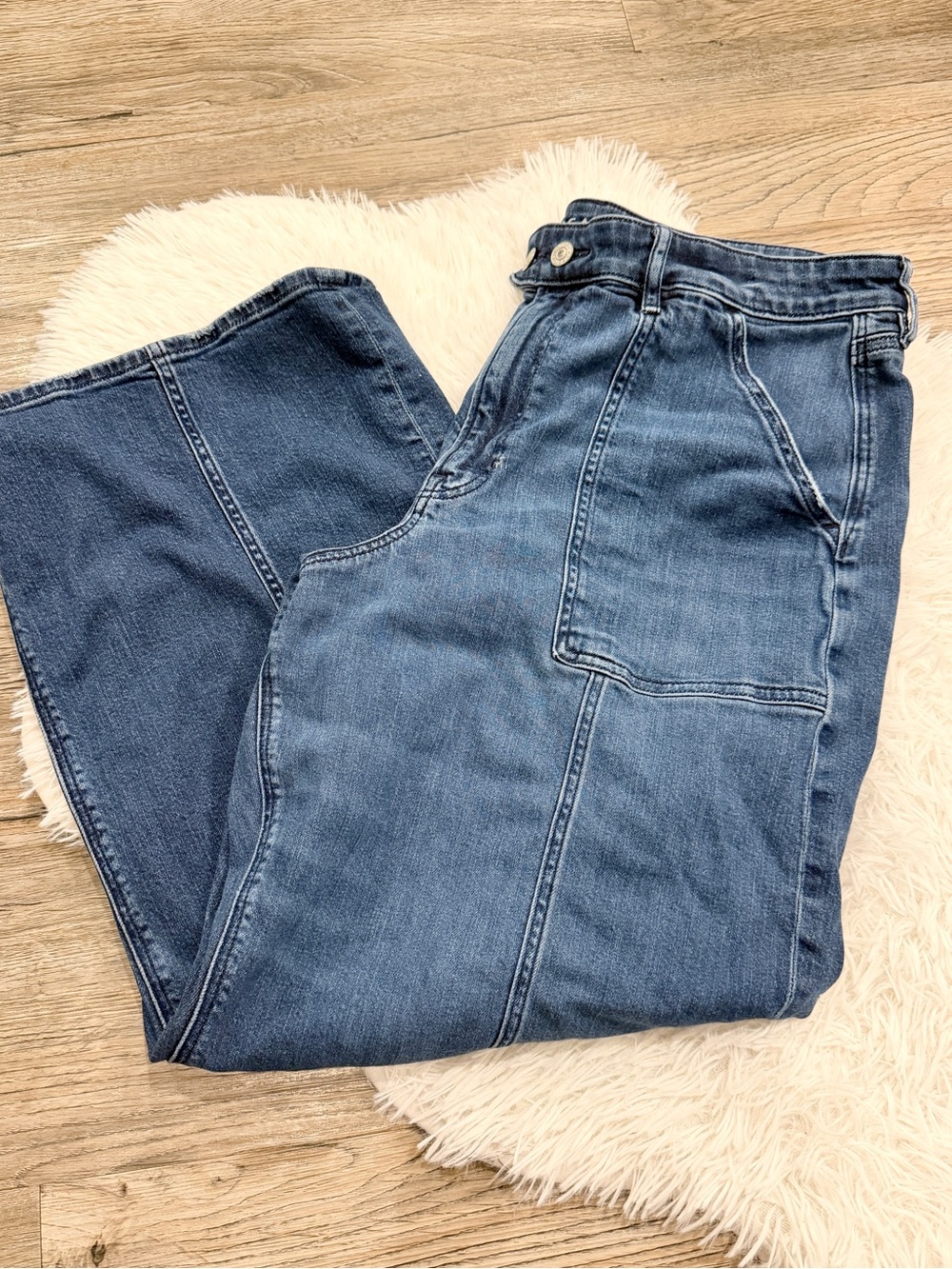 American Eagle Super High Rise Baggy Wide Leg Jeans 18 SHORT